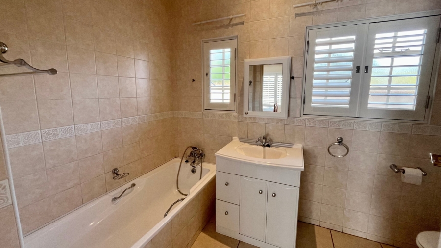 2 Bedroom Property for Sale in Flamwood North West